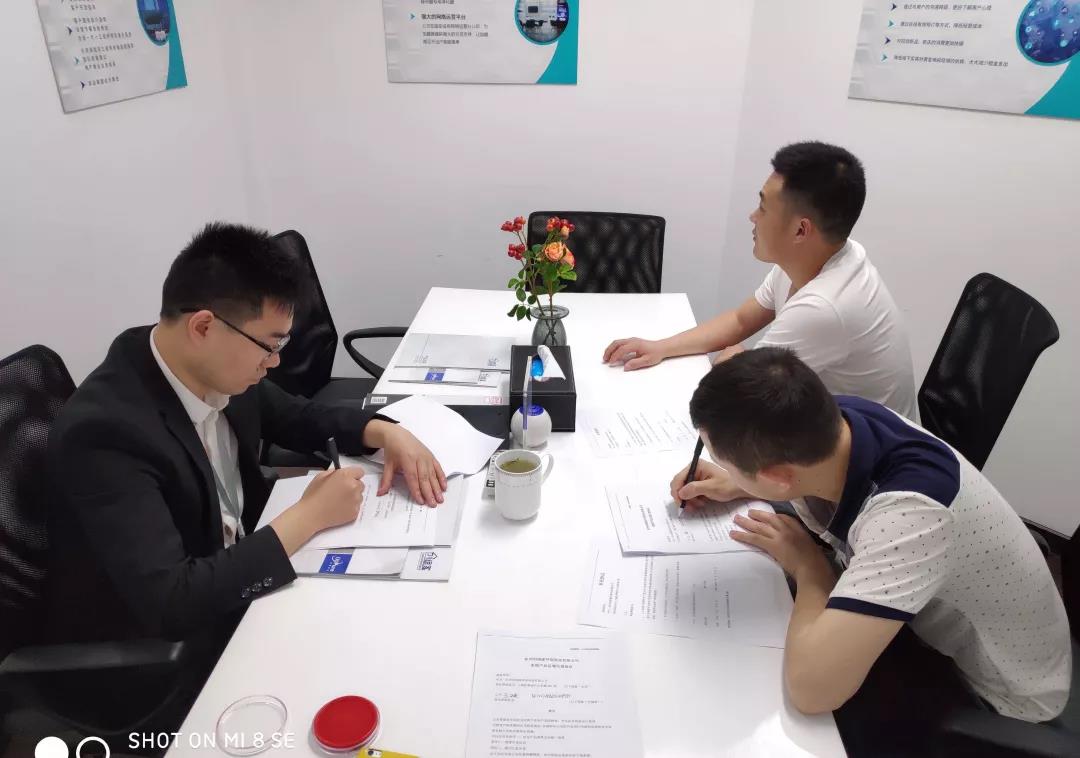 熱烈祝賀王總簽約創(chuàng)綠家江蘇省常州市區(qū)級代理！